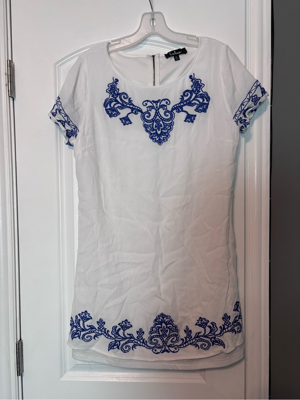 Lulu’s White & Blue Embroidered Shift Dress Size XL